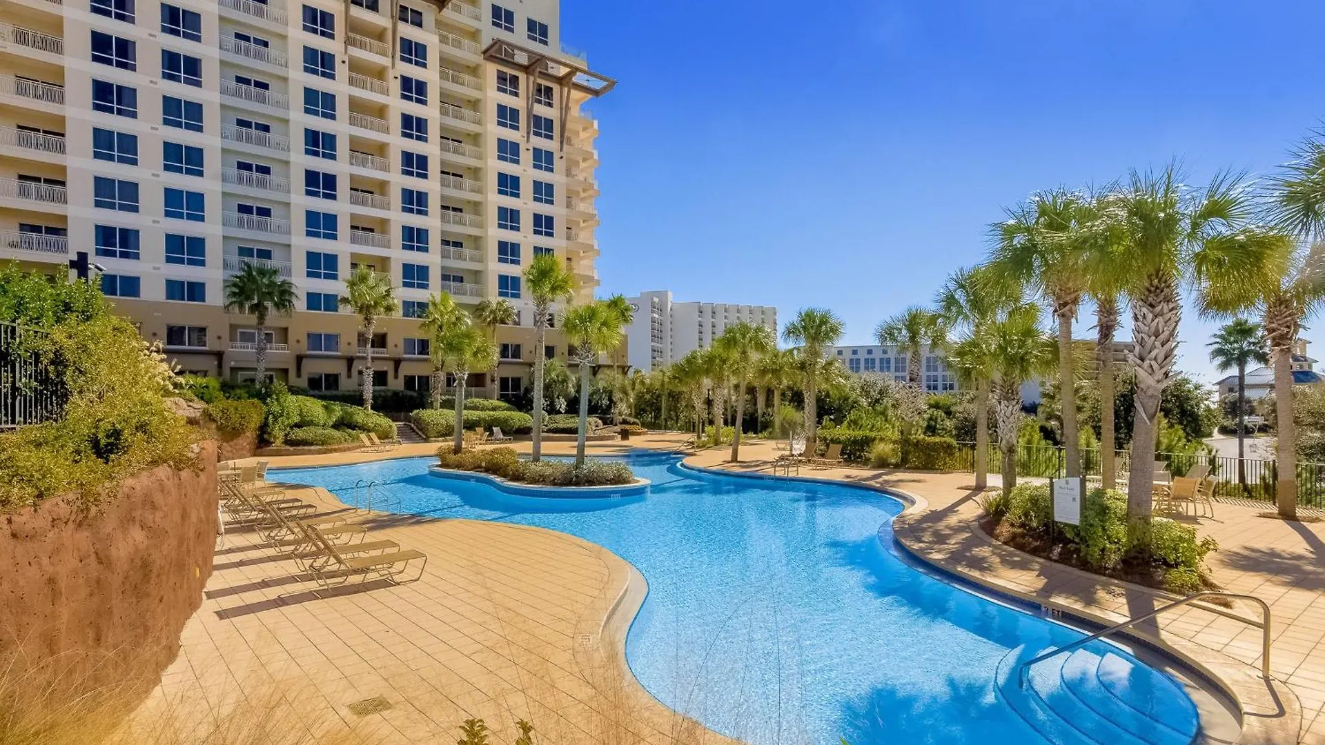 Luau 7501 And 7503 Apartment Destin